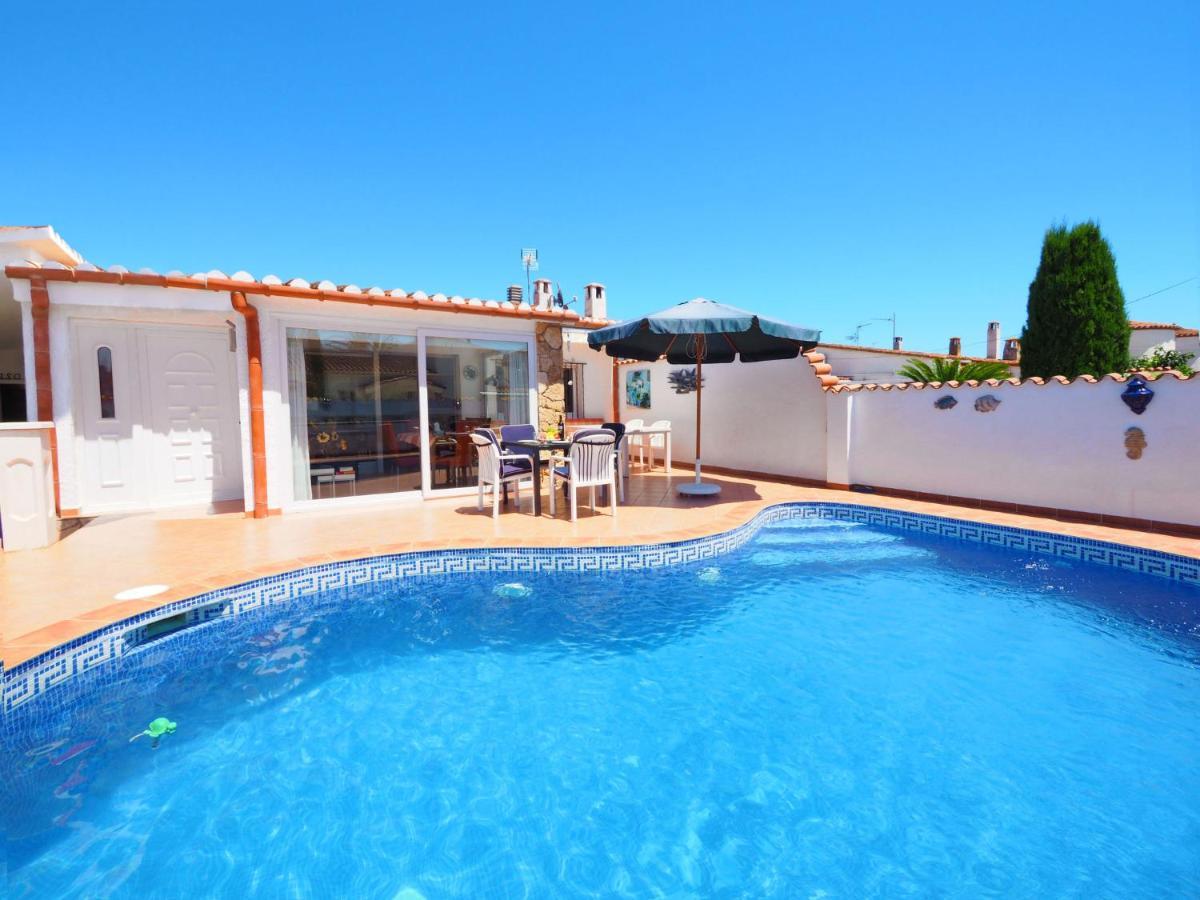 Holiday Home Peni By Interhome Empuriabrava Luaran gambar