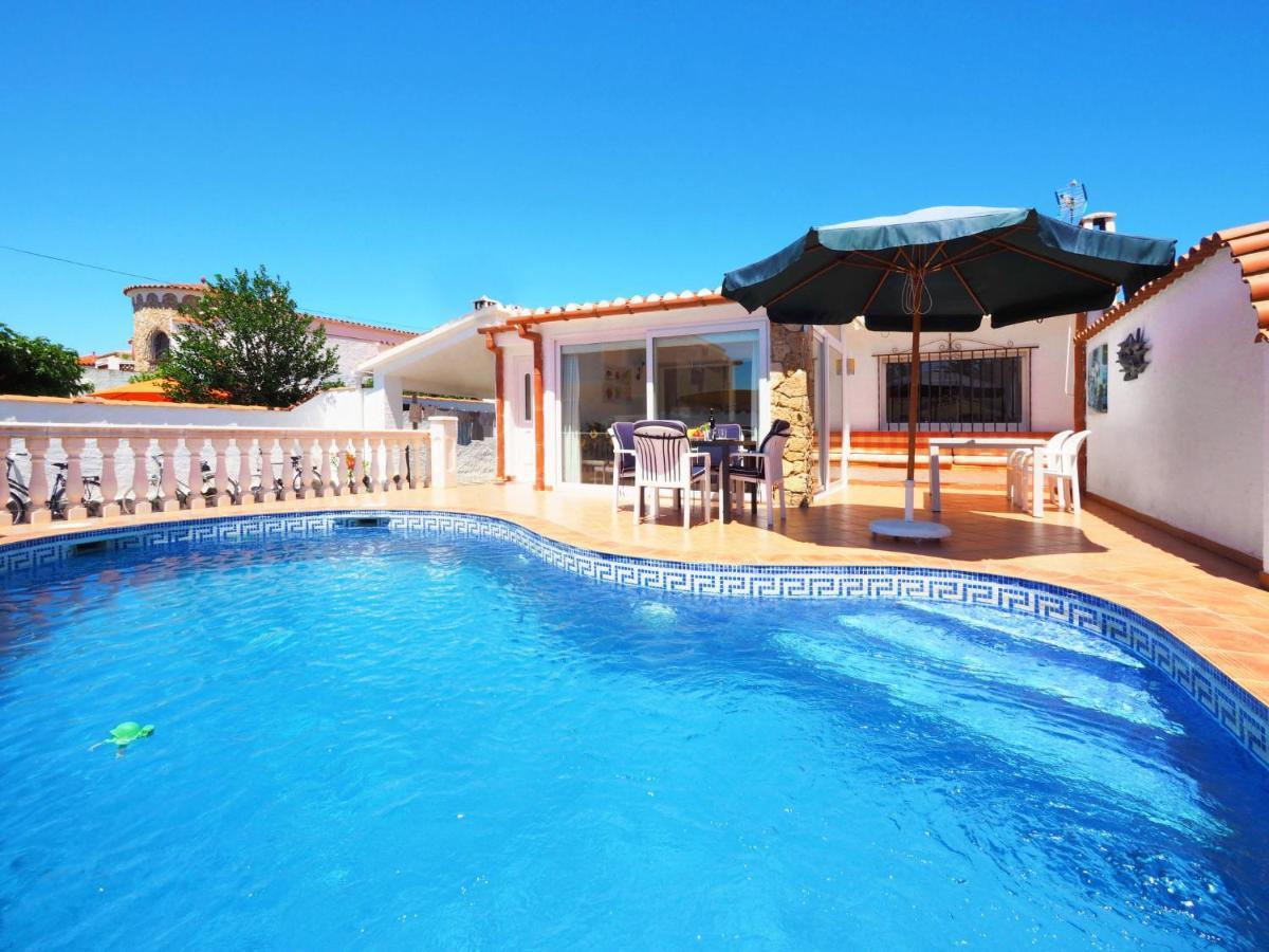 Holiday Home Peni By Interhome Empuriabrava Luaran gambar